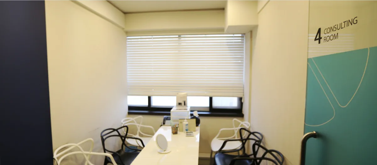 Reception and waiting lounge at ToYou Plastic Surgery and Dermatology, Suwon